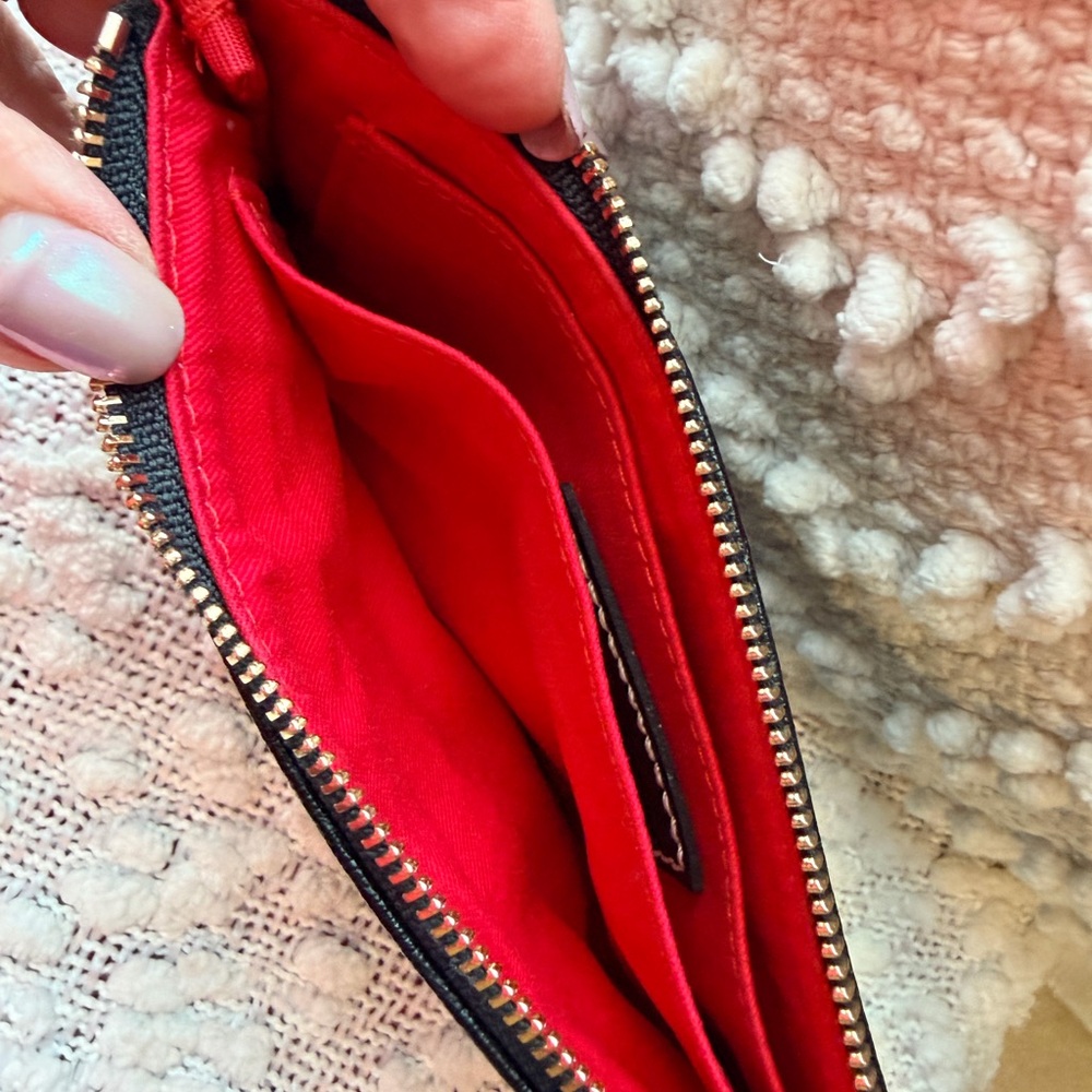 Dooney & Bourke Black Triple-Zip Wristlet 5x8 NWOT - Picture 5 of 11